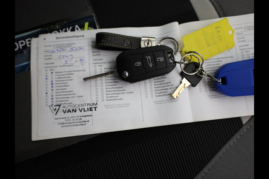 Opel Mokka 1.2 Turbo 130Pk Elegance | Trekhaak afnb. | Dodehoek sensoren | Camera | Navi | Prijs Rijklaar!!