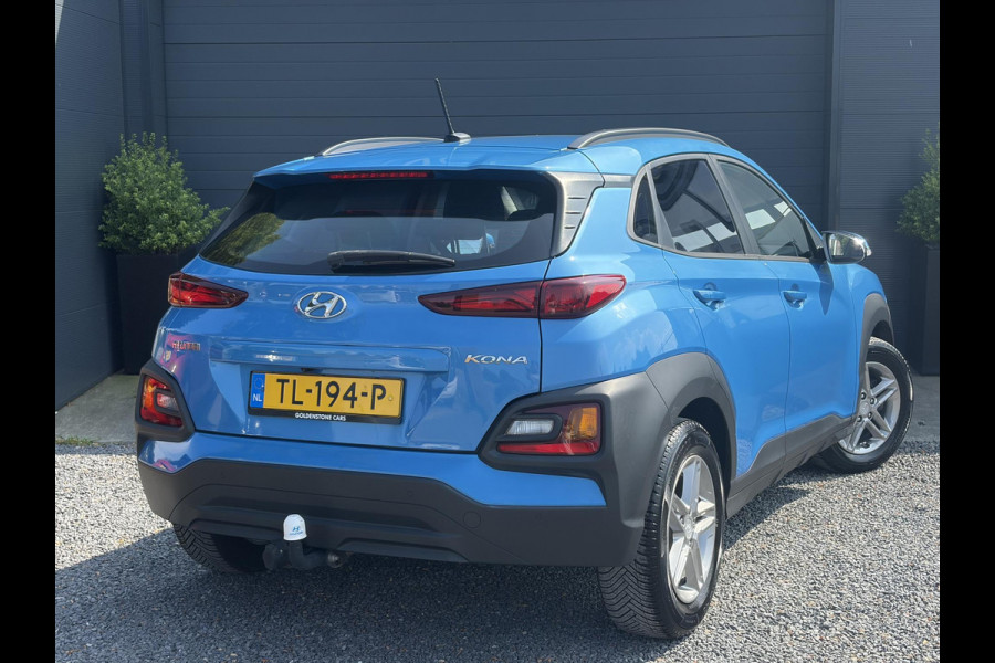 Hyundai Kona 1.0T Essence 2e Eigenaar,Trekhaak,Camera,Carplay,Navi,Clima,Cruise,6 Bak,N.A.P,120pk,Lm velgen,Rijstrooksensor,Pdc,Apk tot 03-2027