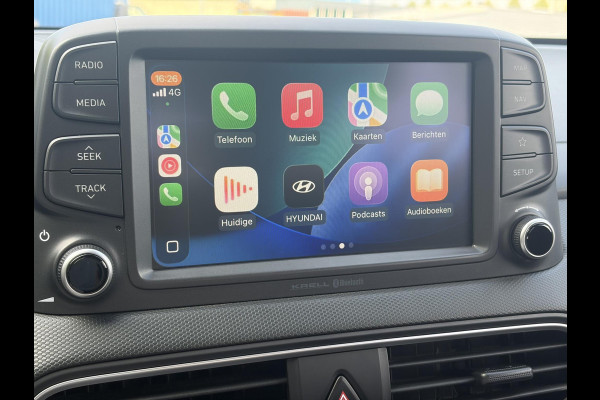 Hyundai Kona 1.0T Essence 2e Eigenaar,Trekhaak,Camera,Carplay,Navi,Clima,Cruise,6 Bak,N.A.P,120pk,Lm velgen,Rijstrooksensor,Pdc,Apk tot 03-2027