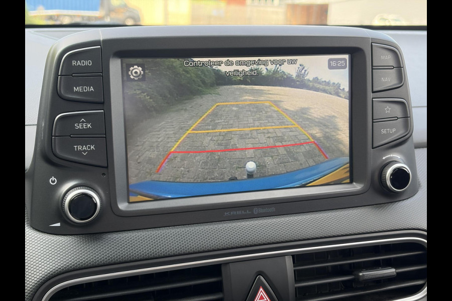 Hyundai Kona 1.0T Essence 2e Eigenaar,Trekhaak,Camera,Carplay,Navi,Clima,Cruise,6 Bak,N.A.P,120pk,Lm velgen,Rijstrooksensor,Pdc,Apk tot 03-2027