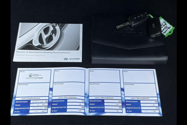 Hyundai Kona 1.0T Essence 2e Eigenaar,Trekhaak,Camera,Carplay,Navi,Clima,Cruise,6 Bak,N.A.P,120pk,Lm velgen,Rijstrooksensor,Pdc,Apk tot 03-2027