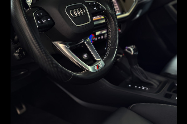 Audi Q3 Sportback 35 TFSI 3x S Line Pano | Keyless | Trekhaak | Matrix | Camera | Leder