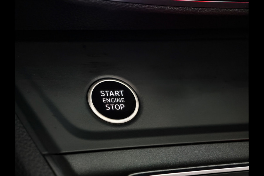 Audi Q3 Sportback 35 TFSI 3x S Line Pano | Keyless | Trekhaak | Matrix | Camera | Leder