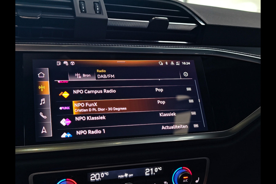 Audi Q3 Sportback 35 TFSI 3x S Line Pano | Keyless | Trekhaak | Matrix | Camera | Leder