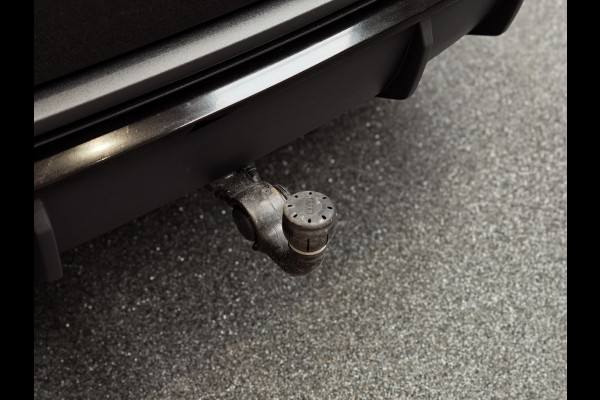 Audi Q3 Sportback 35 TFSI 3x S Line Pano | Keyless | Trekhaak | Matrix | Camera | Leder