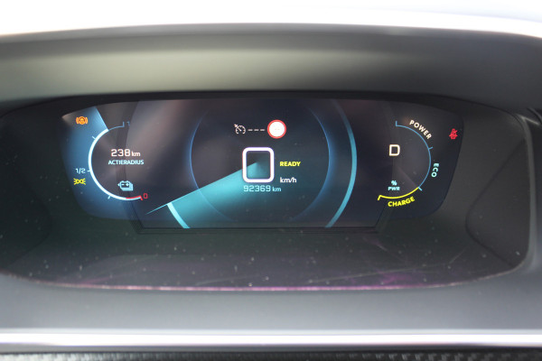 Peugeot e-208 EV GT Première 1 fase 50 kWh ELEKTRISCH ! Zeer nette en goed onderhouden wagen ! Autm.airco, dodehoek assistent, cruise control, metallic lak, LM wielen, navigatie, telefoon voorb., USB, digitaal dashb., LED verl. etc