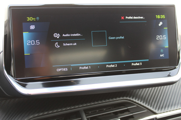 Peugeot e-208 EV GT Première 1 fase 50 kWh ELEKTRISCH ! Zeer nette en goed onderhouden wagen ! Autm.airco, dodehoek assistent, cruise control, metallic lak, LM wielen, navigatie, telefoon voorb., USB, digitaal dashb., LED verl. etc