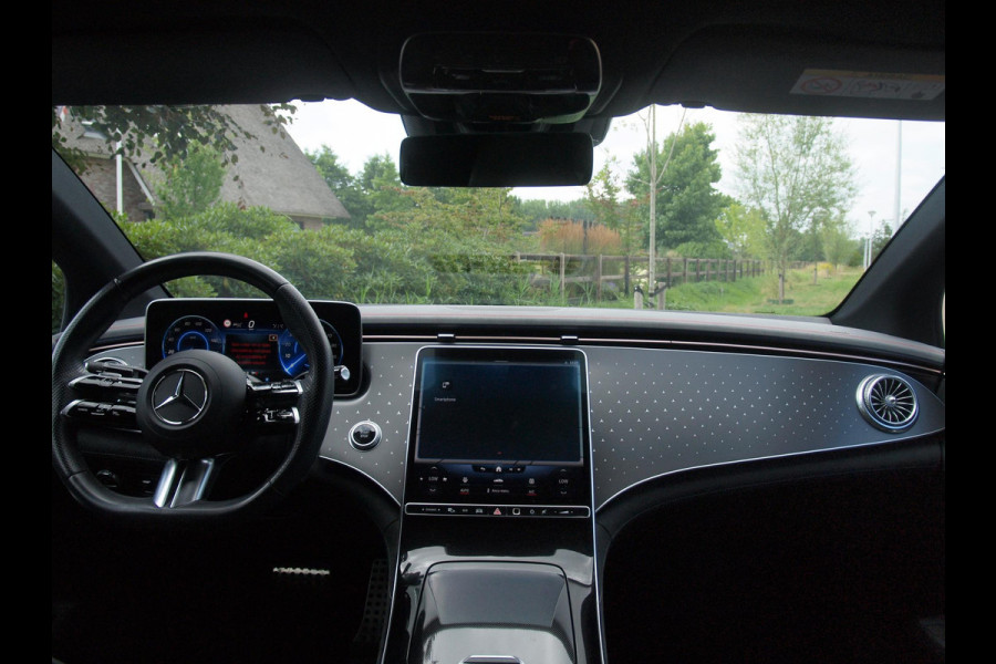 Mercedes-Benz EQE 350+ AMG Line 91 kWh | Burmester | Camera | Sfeerverlichting | ACC | NL-Auto |