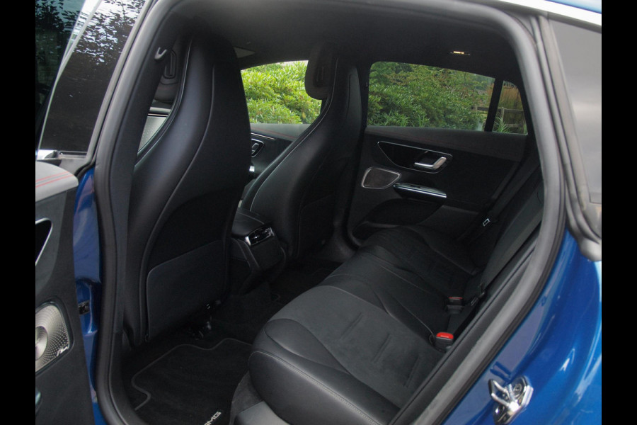 Mercedes-Benz EQE 350+ AMG Line 91 kWh | Burmester | Camera | Sfeerverlichting | ACC | NL-Auto |