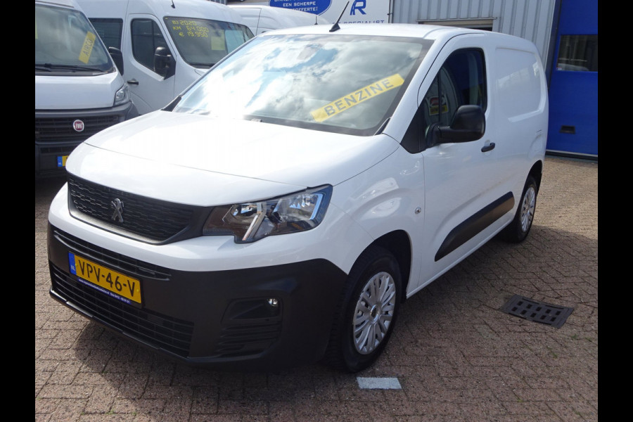 Peugeot Partner 1.2 PureTech Pro BENZINE AIRCO NAVI CRUISE CONTROL PDC SCHUIFDEUR
