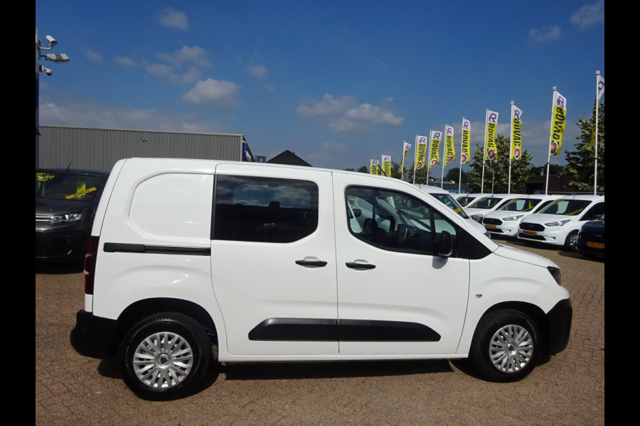 Peugeot Partner 1.2 PureTech Pro BENZINE AIRCO NAVI CRUISE CONTROL PDC SCHUIFDEUR