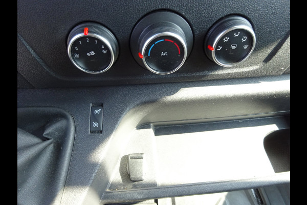 Renault Master T35 2.3 dCi 145 L4 DL DUBBELE CABINE OPEN LAADBAK