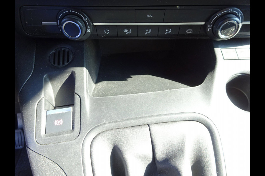 Peugeot Partner 1.2 PureTech Pro BENZINE AIRCO NAVI CRUISE CONTROL PDC SCHUIFDEUR