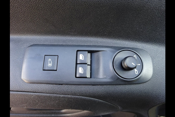 Peugeot Partner 1.2 PureTech Pro BENZINE AIRCO NAVI CRUISE CONTROL PDC SCHUIFDEUR