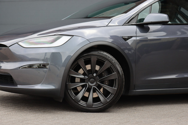 Tesla Model X Plaid AWD 6p. 100kWh | 1020pk | 71.500,- ex BTW | Luchtvering | Autopilot | Carbon | Trekhaak | Stoelventilatie | Leder | Sterrenhemel | Display Achter | Verwarmd Stuurwiel |