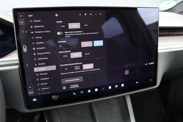 Tesla Model X Plaid AWD 6p. 100kWh | 1020pk | 71.500,- ex BTW | Luchtvering | Autopilot | Carbon | Trekhaak | Stoelventilatie | Leder | Sterrenhemel | Display Achter | Verwarmd Stuurwiel |