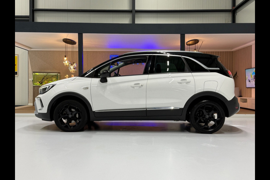 Opel Crossland X 1.2 Ultimate. Aut. 130pk Black Ed. Navi 360° Half Leder/Cantara Stuurverw.