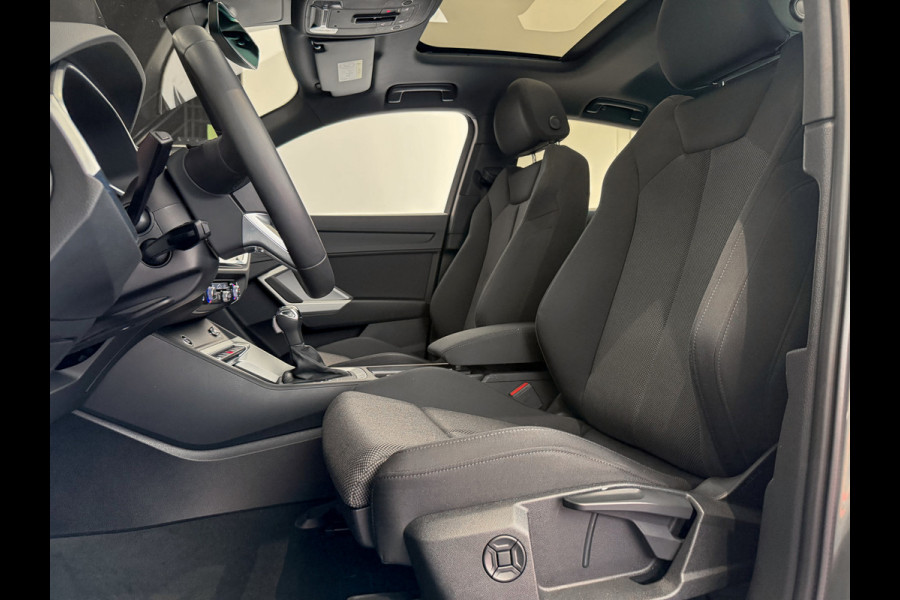 Audi Q3 Sportback 35 TFSI S-Line Stuurverwarming|Trekhaak|Keyless|360camera|Panorama|ACC|Dodehoekassist|
