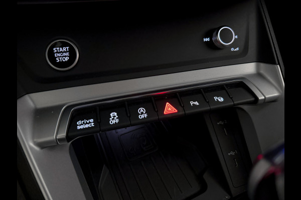 Audi Q3 Sportback 35 TFSI S-Line Stuurverwarming|Trekhaak|Keyless|360camera|Panorama|ACC|Dodehoekassist|