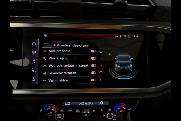 Audi Q3 Sportback 35 TFSI S-Line Stuurverwarming|Trekhaak|Keyless|360camera|Panorama|ACC|Dodehoekassist|