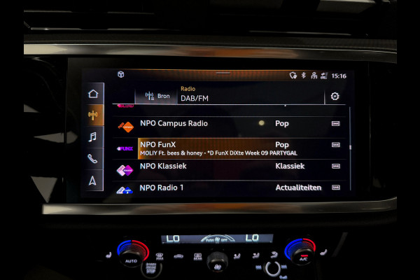 Audi Q3 Sportback 35 TFSI S-Line Stuurverwarming|Trekhaak|Keyless|360camera|Panorama|ACC|Dodehoekassist|