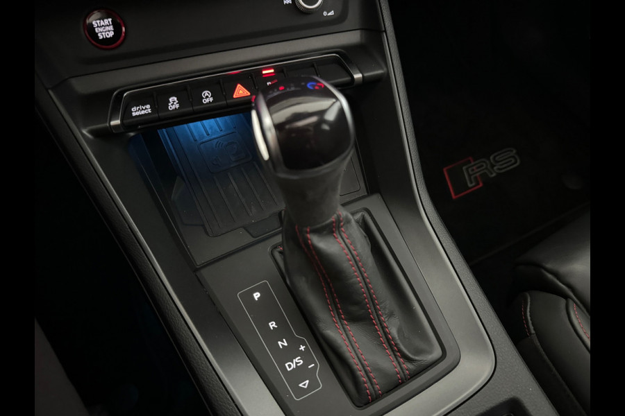 Audi RSQ3 Sportback 2.5 TFSI Pano|Sonos|Alcantara|Sfeer|Camera