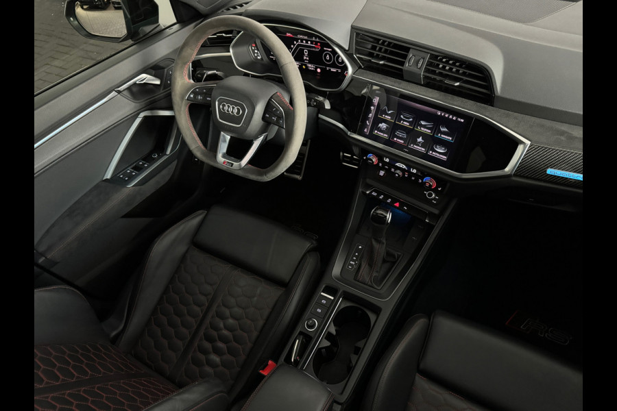 Audi RSQ3 Sportback 2.5 TFSI Pano|Sonos|Alcantara|Sfeer|Camera