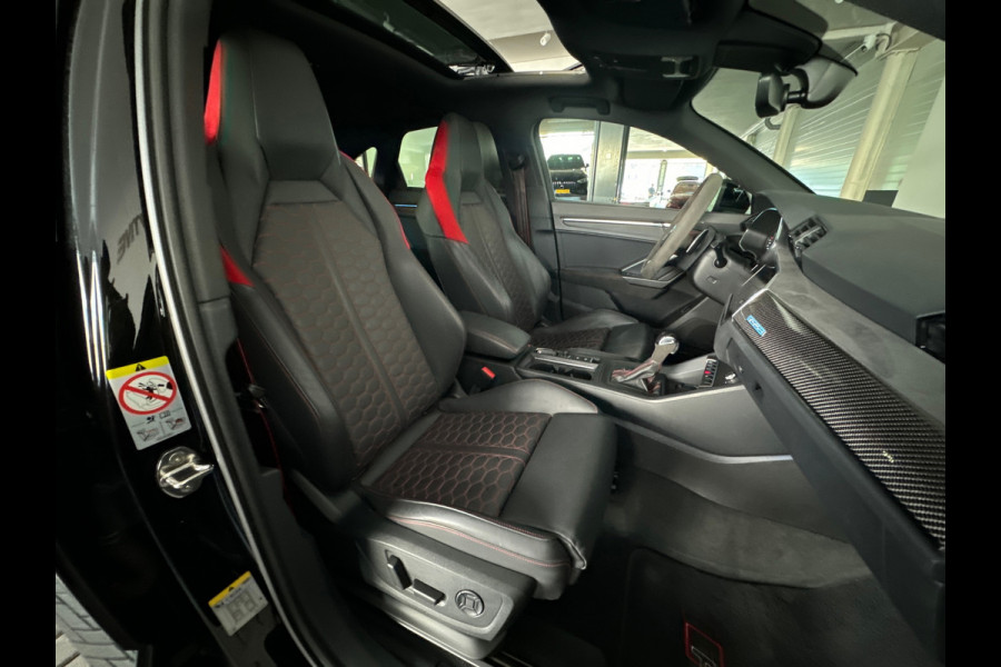 Audi RSQ3 Sportback 2.5 TFSI Pano|Sonos|Alcantara|Sfeer|Camera