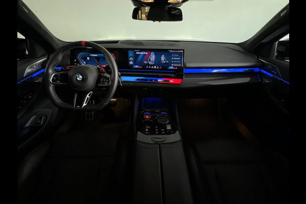 BMW 5 Serie Touring M5 Pano|Keramisch|B&W|HuD|Carbon|M Drivers