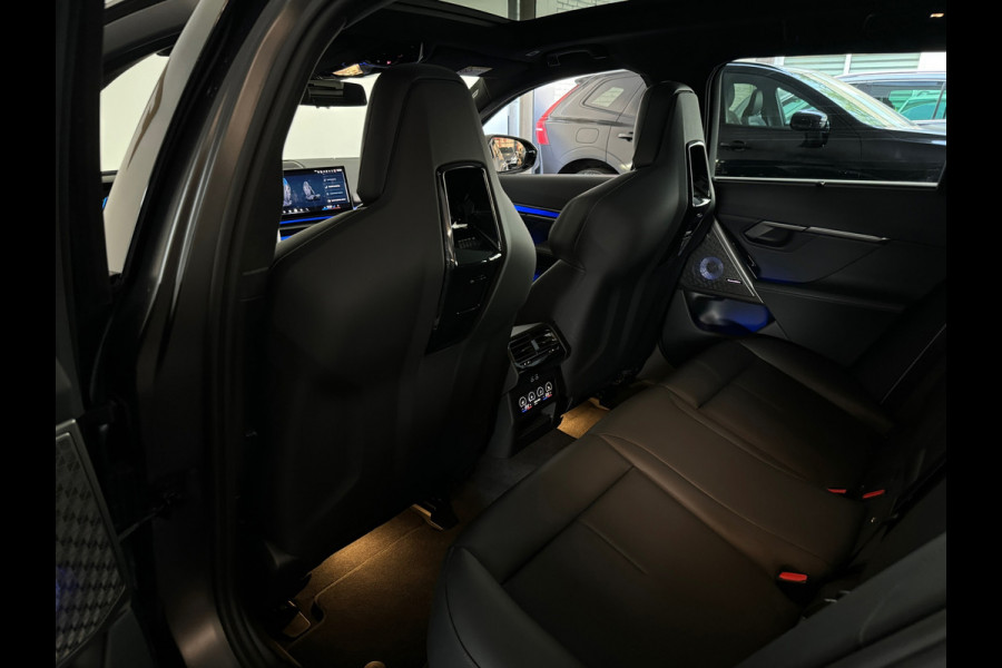 BMW 5 Serie Touring M5 Pano|Keramisch|B&W|HuD|Carbon|M Drivers