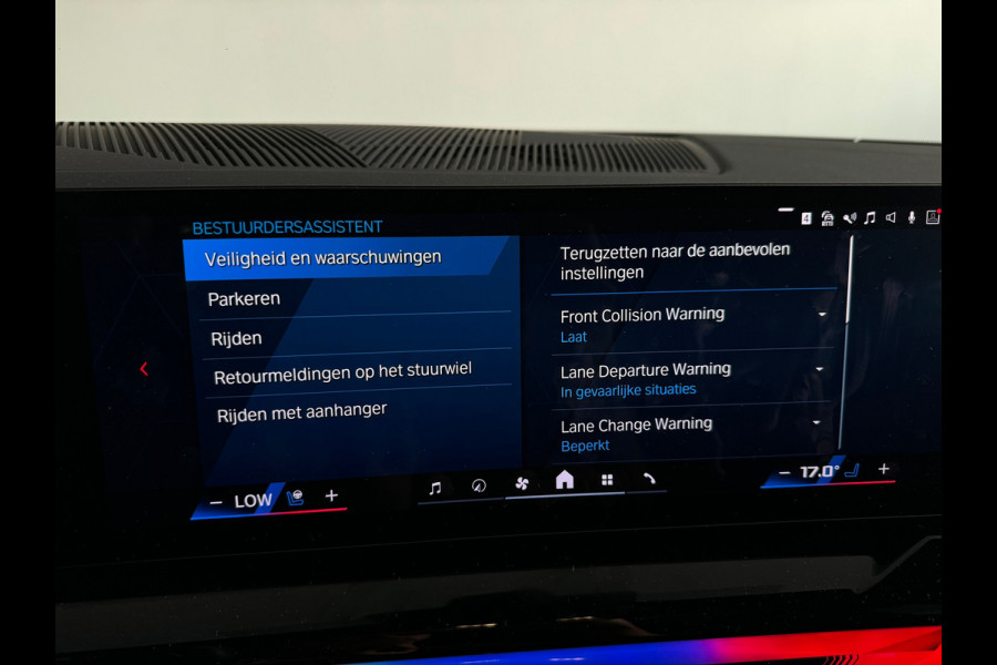 BMW 5 Serie Touring M5 Pano|Keramisch|B&W|HuD|Carbon|M Drivers