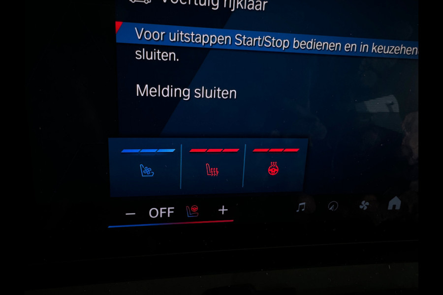 BMW 5 Serie Touring M5 Pano|Keramisch|B&W|HuD|Carbon|M Drivers