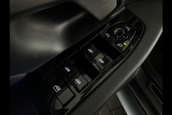 BMW 5 Serie Touring M5 Pano|Keramisch|B&W|HuD|Carbon|M Drivers