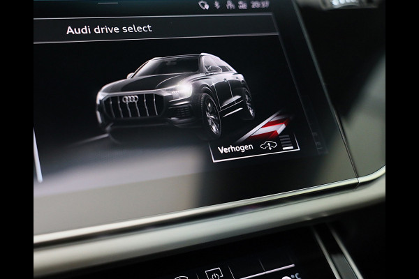 Audi Q8 60 TFSI e Quattro RSQ8 Look / Luchtvering / Acc / Lane Assist / Head Up / Camera / B & O / Memory / Open Pano / Matrix
