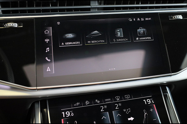 Audi Q8 60 TFSI e Quattro RSQ8 Look / Luchtvering / Acc / Lane Assist / Head Up / Camera / B & O / Memory / Open Pano / Matrix