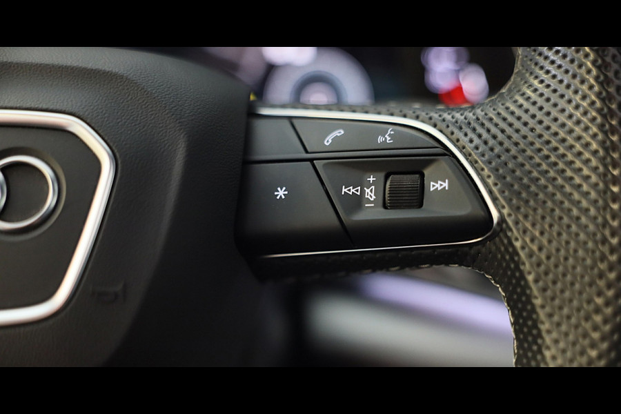 Audi Q8 60 TFSI e Quattro RSQ8 Look / Luchtvering / Acc / Lane Assist / Head Up / Camera / B & O / Memory / Open Pano / Matrix