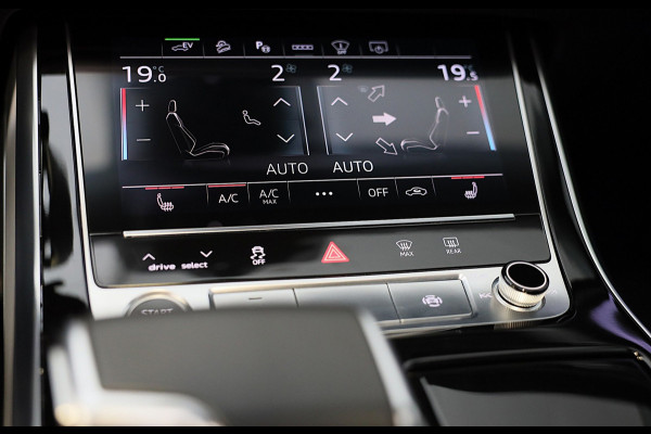 Audi Q8 60 TFSI e Quattro RSQ8 Look / Luchtvering / Acc / Lane Assist / Head Up / Camera / B & O / Memory / Open Pano / Matrix