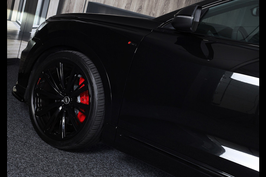 Audi Q8 60 TFSI e Quattro RSQ8 Look / Luchtvering / Acc / Lane Assist / Head Up / Camera / B & O / Memory / Open Pano / Matrix