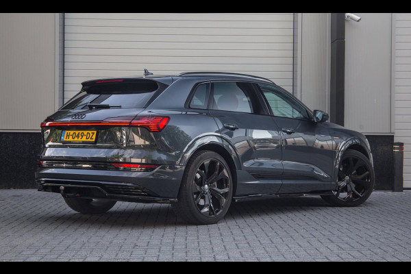 Audi e-tron E-tron 50 Quattro Launch edition plus 71 kWh / Maxton / Pano / S-Line