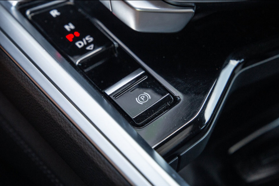 Audi e-tron E-tron 50 Quattro Launch edition plus 71 kWh / Maxton / Pano / S-Line