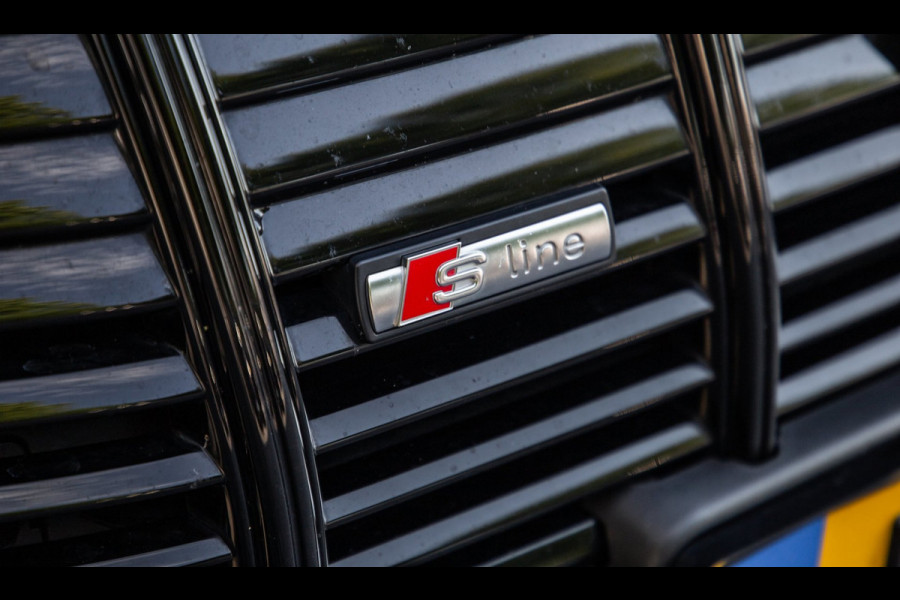 Audi e-tron E-tron 50 Quattro Launch edition plus 71 kWh / Maxton / Pano / S-Line