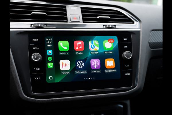 Volkswagen Tiguan 1.5 TSI 150PK DSG R-Line Business+ | Pano | IQ Light | ACC | Camera