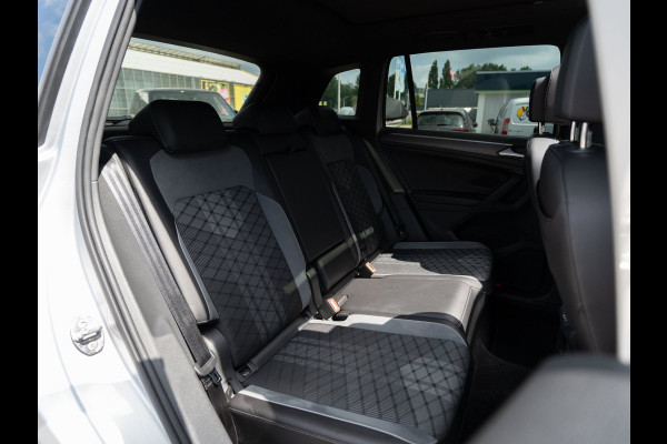 Volkswagen Tiguan 1.5 TSI 150PK DSG R-Line Business+ | Pano | IQ Light | ACC | Camera