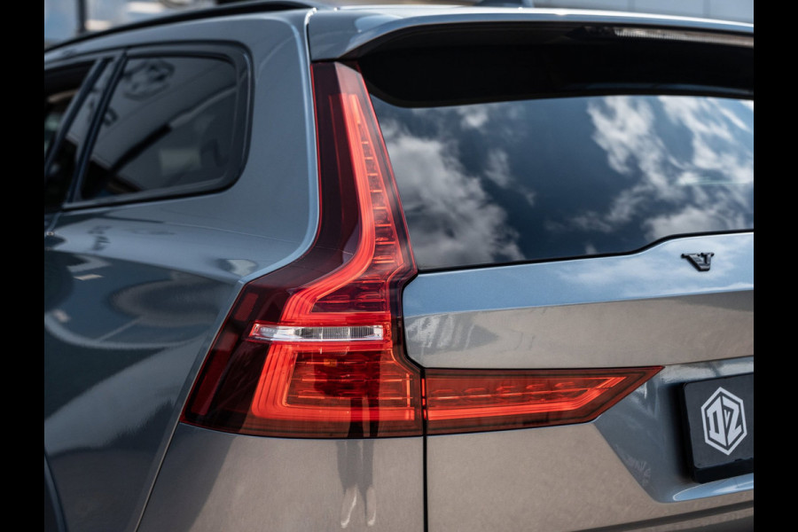 Volvo V60 Cross Country 2.0 B5 AWD Pro | H/K Sound | Memory | Pilot Assist