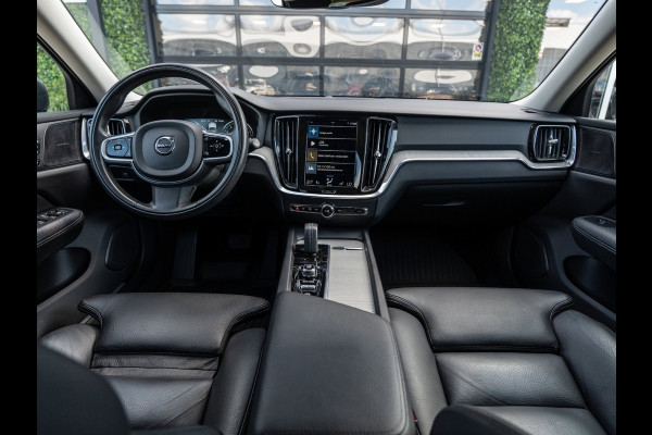 Volvo V60 Cross Country 2.0 B5 AWD Pro | H/K Sound | Memory | Pilot Assist