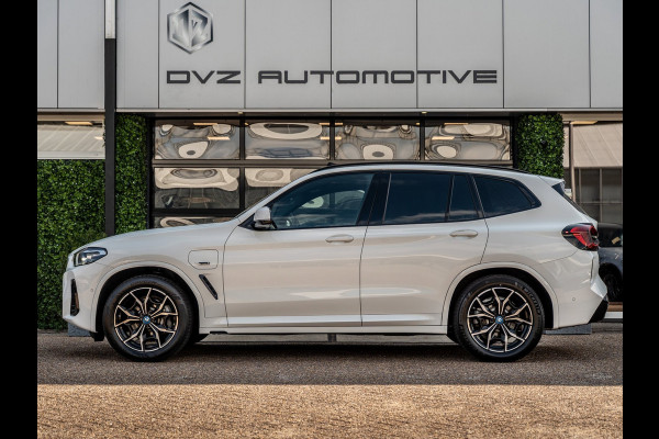 BMW X3 XDrive30e High Executive | M-Sport | Pano | Carplay | Camera