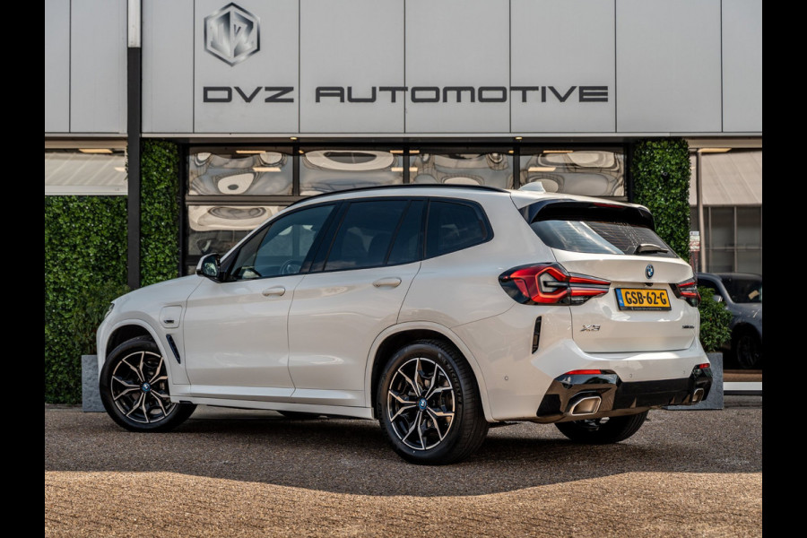 BMW X3 XDrive30e High Executive | M-Sport | Pano | Carplay | Camera