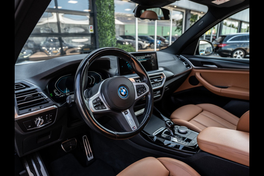 BMW X3 XDrive30e High Executive | M-Sport | Pano | Carplay | Camera