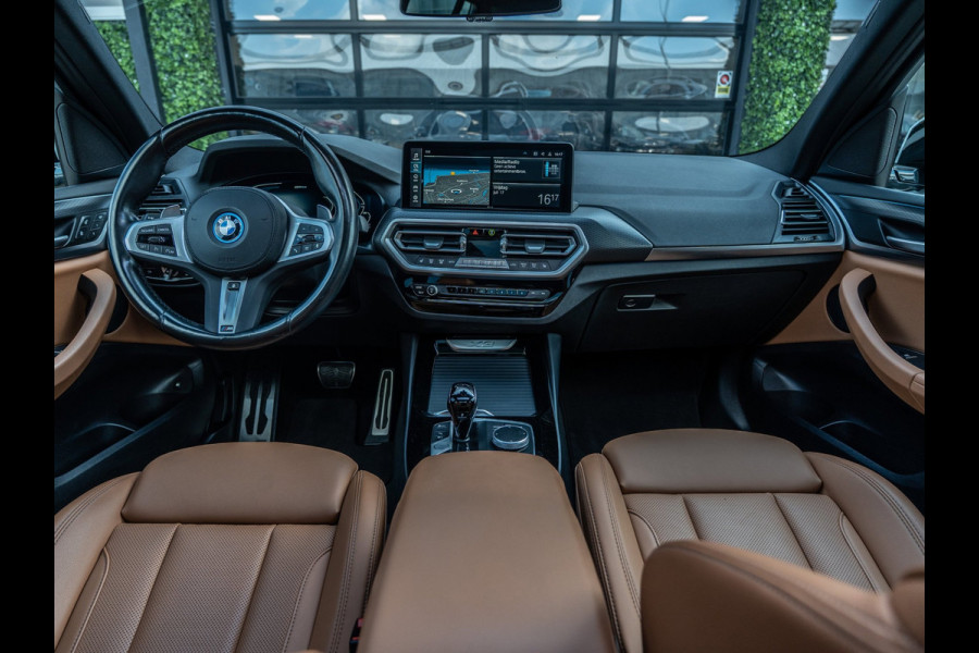 BMW X3 XDrive30e High Executive | M-Sport | Pano | Carplay | Camera