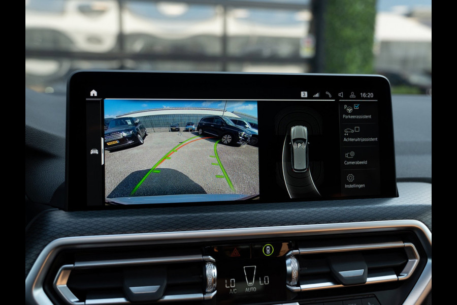BMW X3 XDrive30e High Executive | M-Sport | Pano | Carplay | Camera